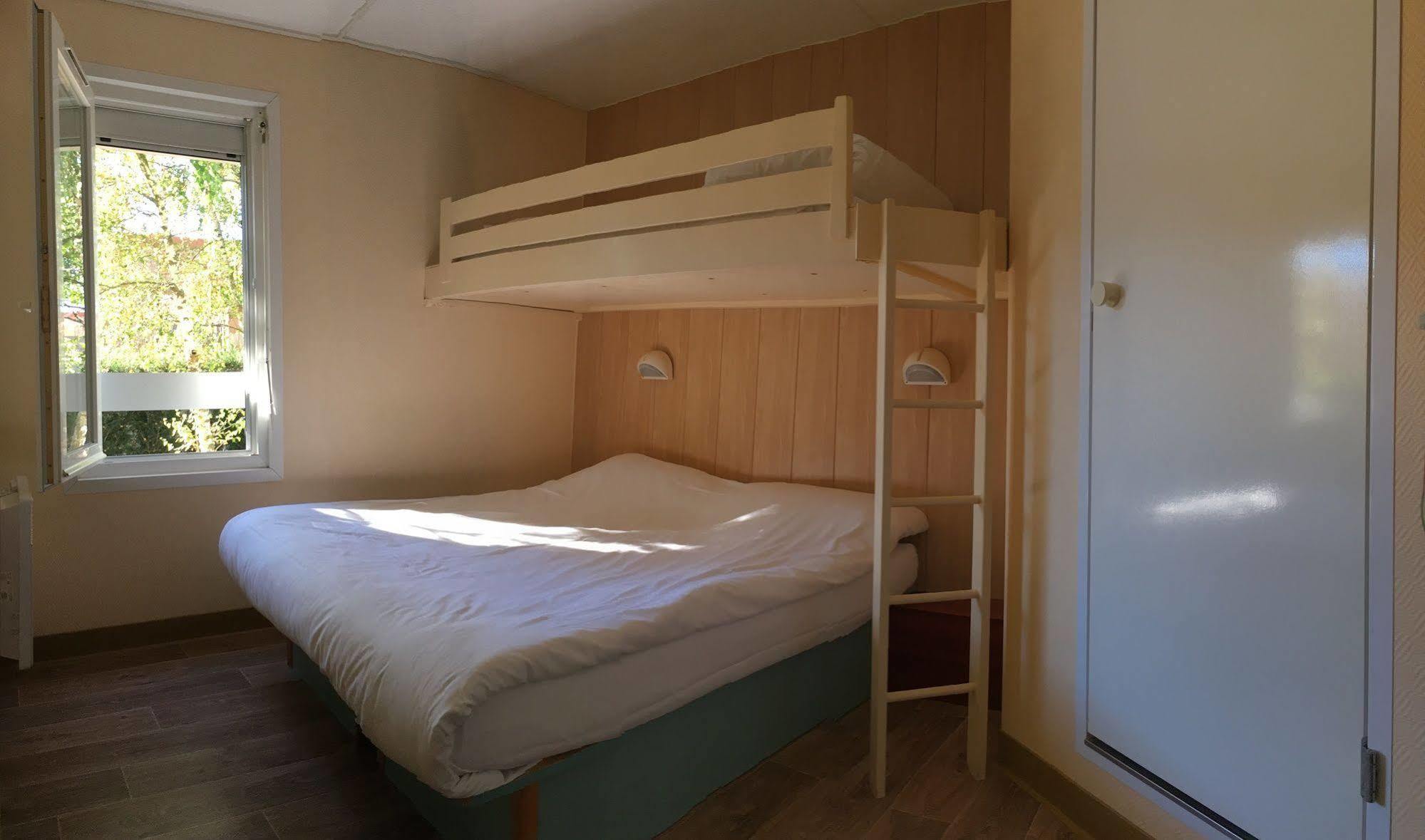 Fast Hotel Colmar Уссен Экстерьер фото