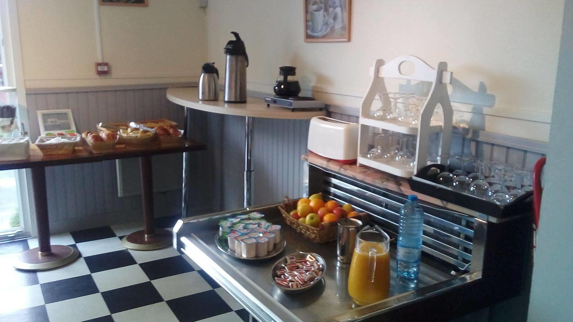 Fast Hotel Colmar Уссен Экстерьер фото